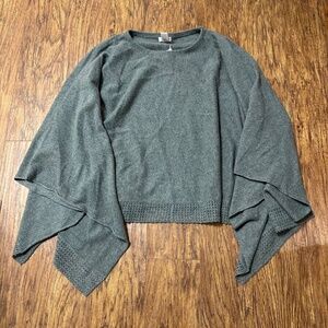 Garnet Hill Women's 100% Cashmere Poncho Green Size OS NEW!